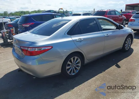 2017 Toyota Camry Hybrid Xle z USA, uszkodzony, nr VIN 4T1BD1FK9HU208518